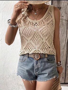 NWOT Beige Crochet Knit Tank Top ONLY - Stylish Summer Juniors Medium